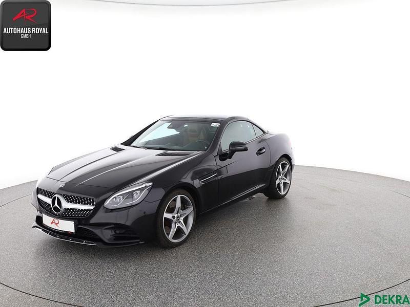 Schwarz (metallic) Gebraucht 2019 Mercedes SLC180 AMG Cabrio | 28.780 € (Fairer Preis) - Bild 1/4
