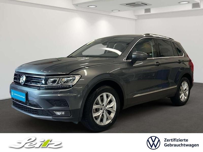 Indiumgrau metallic Gebraucht 2020 VW Tiguan Highline SUV | 28.948 € (Guter Preis) - Bild 1/3