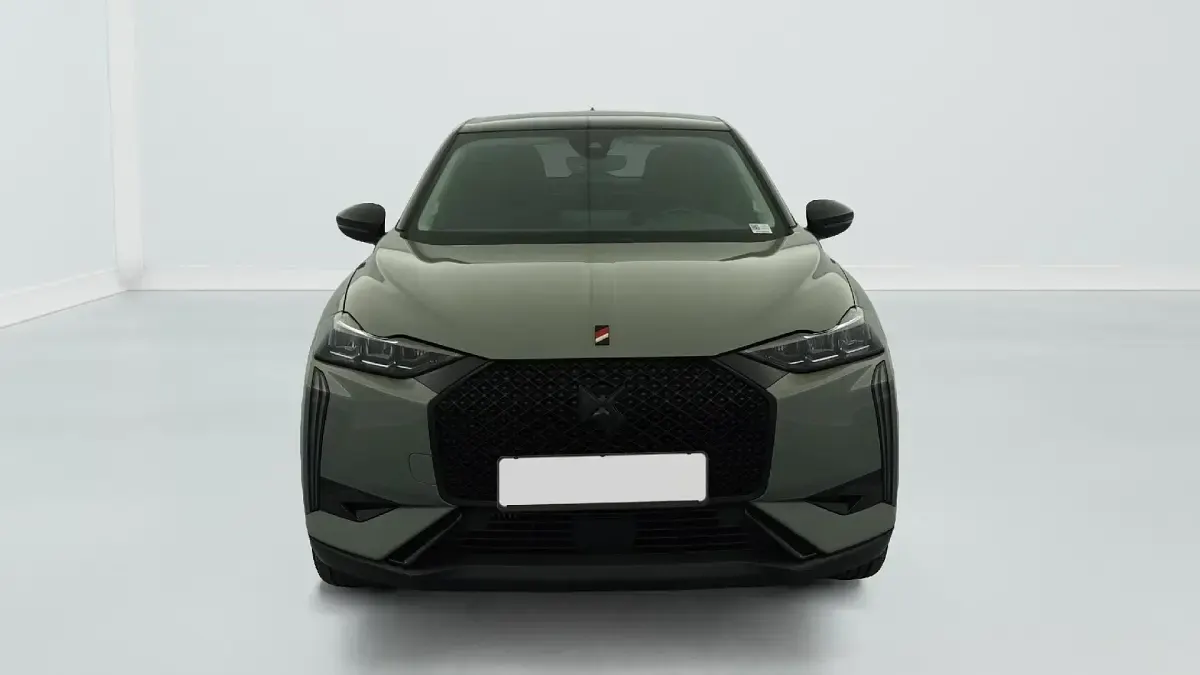 Usata DS Automobiles DS3 Crossback Performance 101 CV (74 kW) 2024 Grigio SUV