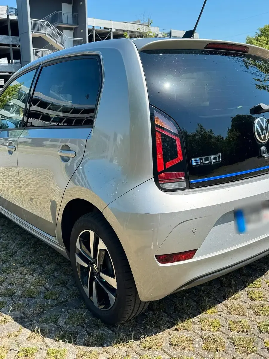 Gebraucht VW e-up! 44 kW (61 PS) 2020 Silber Kleinwagen