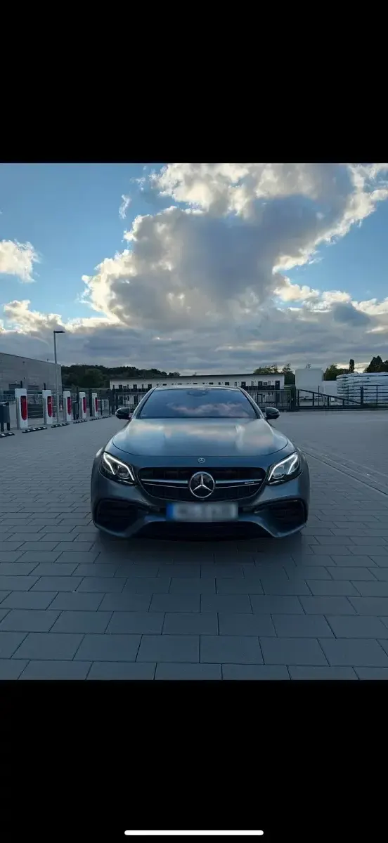 Gebraucht Mercedes E63S AMG AMG 612 PS (450 kW) 2019 Limousine