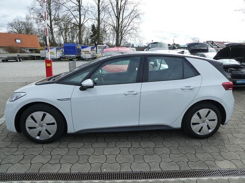 Gebraucht VW ID.3 Pro Performance 150 kW (204 PS) 2022 Weiß Kleinwagen