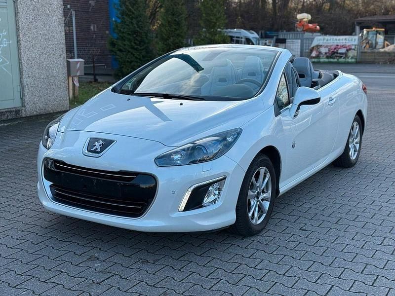 Gebraucht Peugeot 308 CC Roland Garros 156 PS (114 kW) 2012 Weiß Cabrio