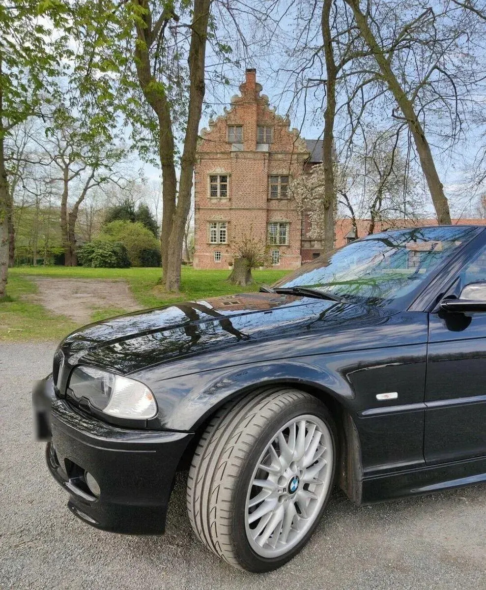 Gebraucht BMW 320 Cabriolet M Sport 170 PS (125 kW) 2001 Schwarz Cabrio