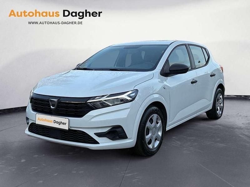 Gebraucht Dacia Sandero Essentiel 67 PS (49 kW) 2022 Weiß Kleinwagen