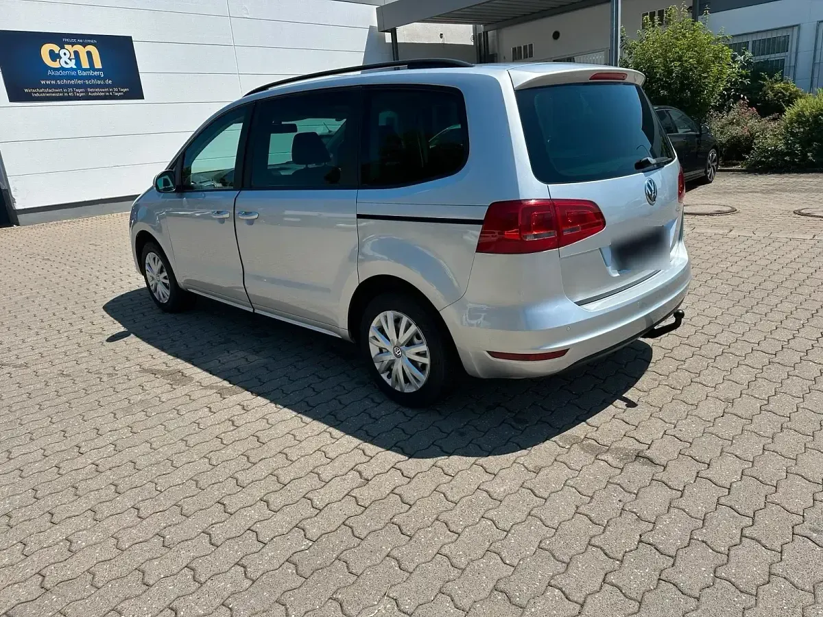 Gebraucht VW Sharan 150 PS (110 kW) 2011 Silber Van / Kleinbus