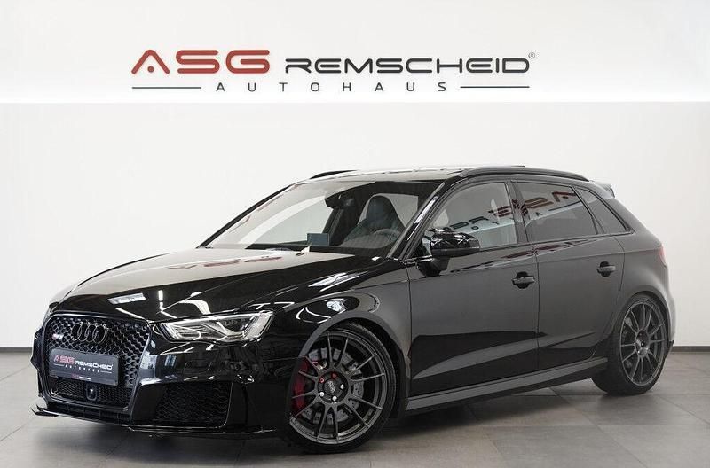 Schwarz Gebraucht 2016 Audi RS3 Comfort Kleinwagen | 41.800 € (Teuer) - Bild 1/3