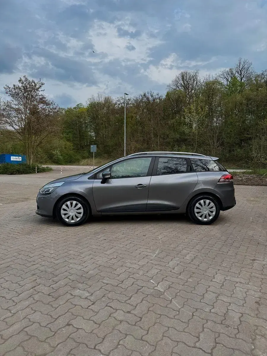 Gebraucht Renault Clio GrandTour Expression 75 PS (55 kW) 2014 Grau Kombi