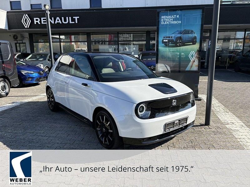 Weiß Gebraucht 2021 Honda e Advance Kleinwagen | 16.970 € (Guter Preis) - Bild 1/4