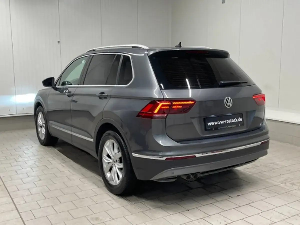 Gebraucht VW Tiguan Highline 150 PS (110 kW) 2018 Grau SUV