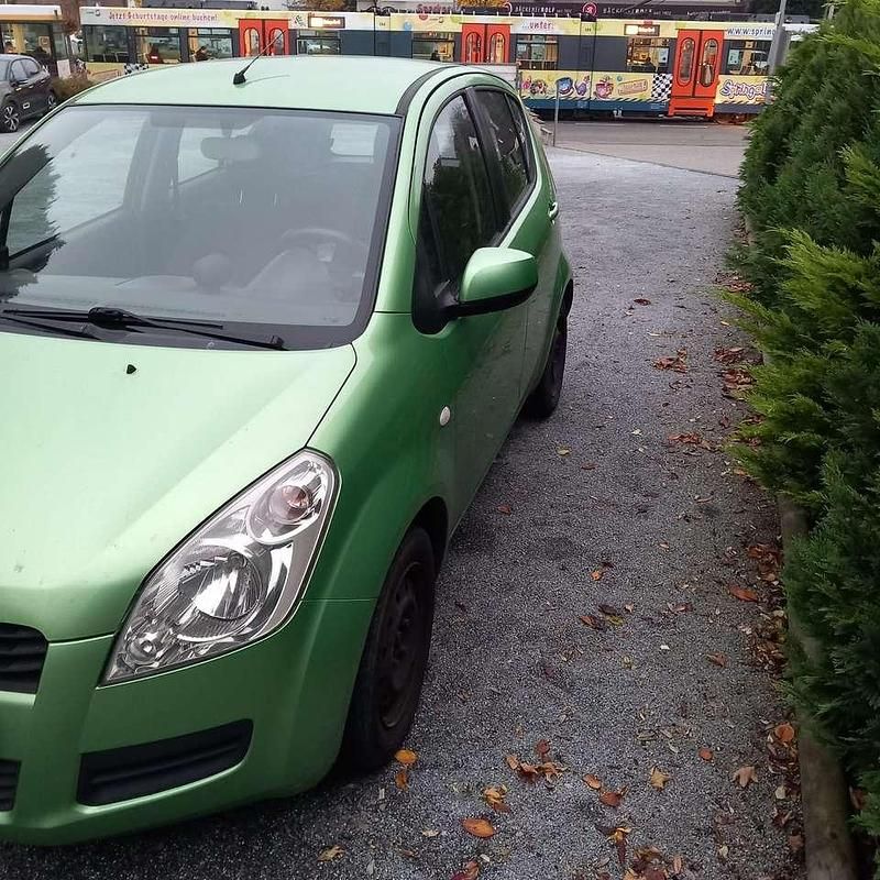 Usado Suzuki Splash Basic 86 HP (63 kW) 2009 Verde Citadino