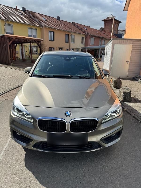 Gebraucht BMW 218 131 PS (96 kW) 2015 Grau Limousine