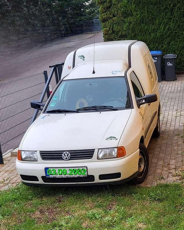 Weiß Gebraucht 2002 VW Caddy Van / Kleinbus | 1.350 € (Guter Preis) - Bild 1/4