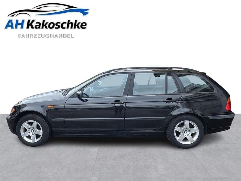 Gebraucht BMW 316 116 PS (85 kW) 2003 Black sapphire metallic Kombi