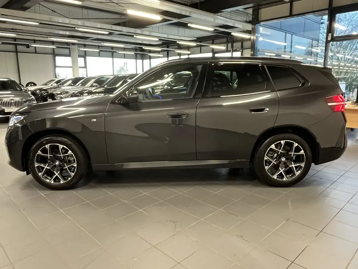 Gebraucht BMW X3 Comfort Edition 197 PS (144 kW) 2025 Grau SUV