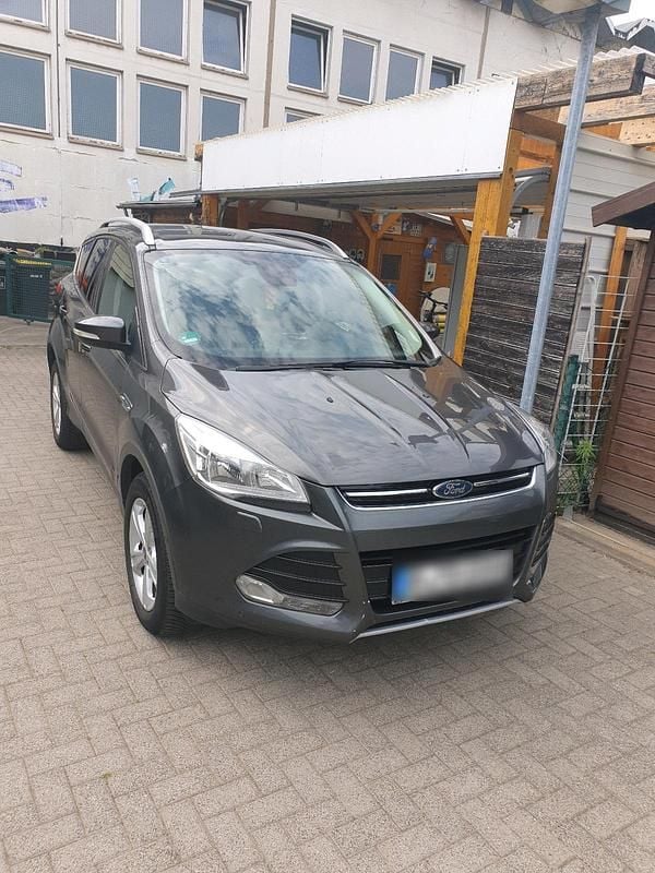 Gebraucht Ford Kuga 110 PS (80 kW) 2015 Silber SUV