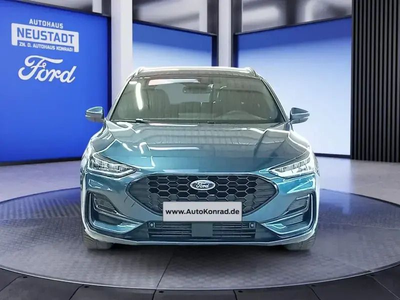 Gebraucht Ford Focus ST-Line X 125 PS (91 kW) 2023 Chrome blue metallic Kombi