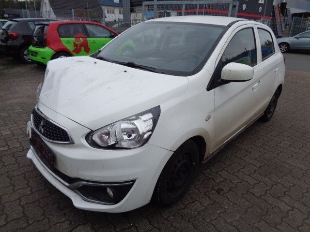 Weiß Gebraucht 2017 Mitsubishi Space Star Kleinwagen | 1.990 € - Bild 1/4