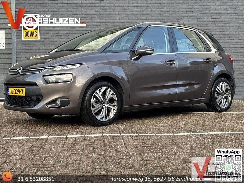 Grau Gebraucht 2016 Citroën C4 Picasso PureTech Van / Kleinbus | 3.650 € (Superpreis) - Bild 1/4