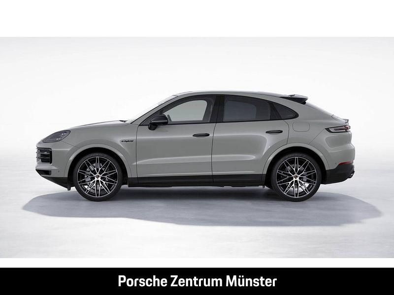 Gebraucht Porsche Cayenne 470 PS (345 kW) 2024 Kreide SUV