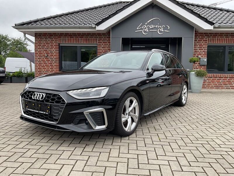 Schwarz Gebraucht 2023 Audi A4 S-Line Kombi | 31.900 € (Guter Preis) - Bild 1/4