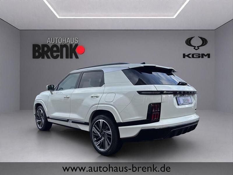 Nuova SsangYong Actyon 163 CV (119 kW) 2026 Bianco SUV