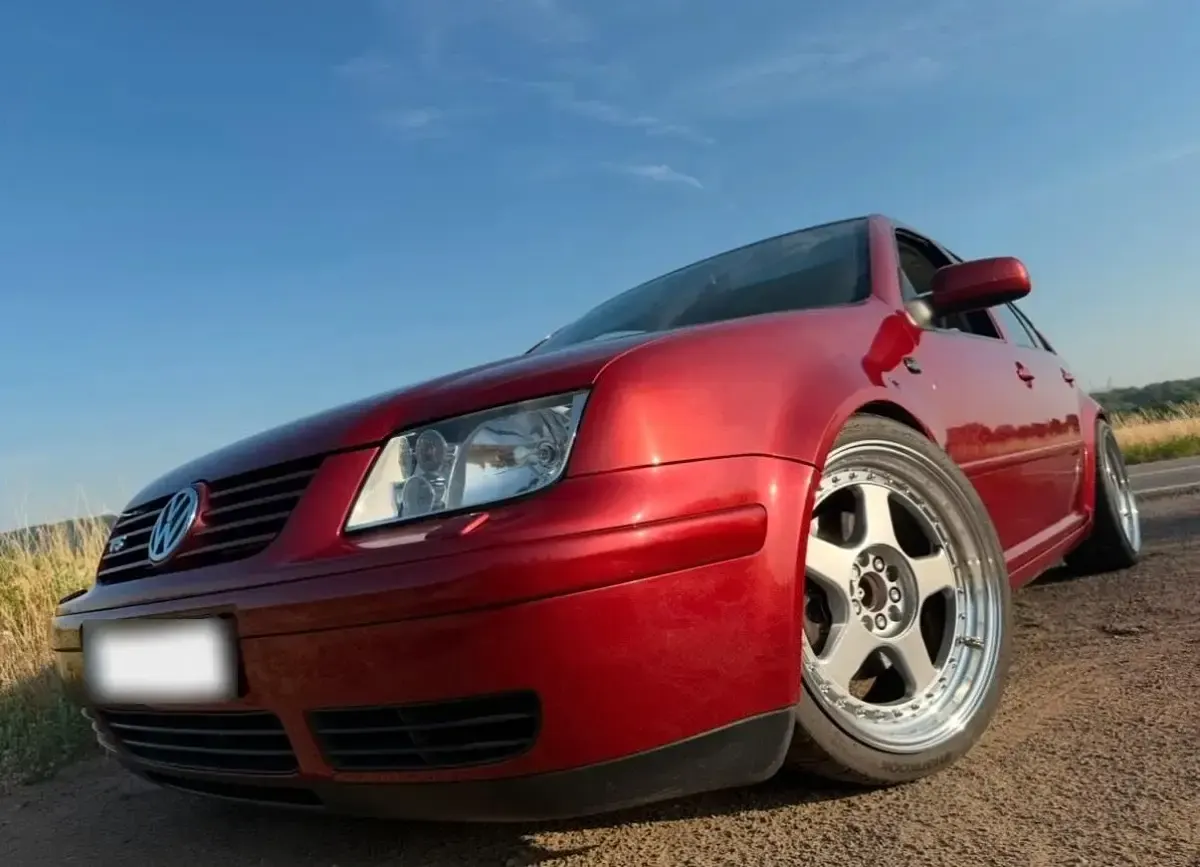 Gebraucht VW Bora 150 PS (110 kW) 1999 Rot Limousine