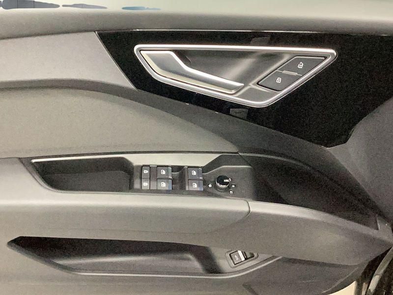 Gebraucht Audi Q4 Sportback e-tron 125 kW (170 PS) 2022 Schwarz SUV