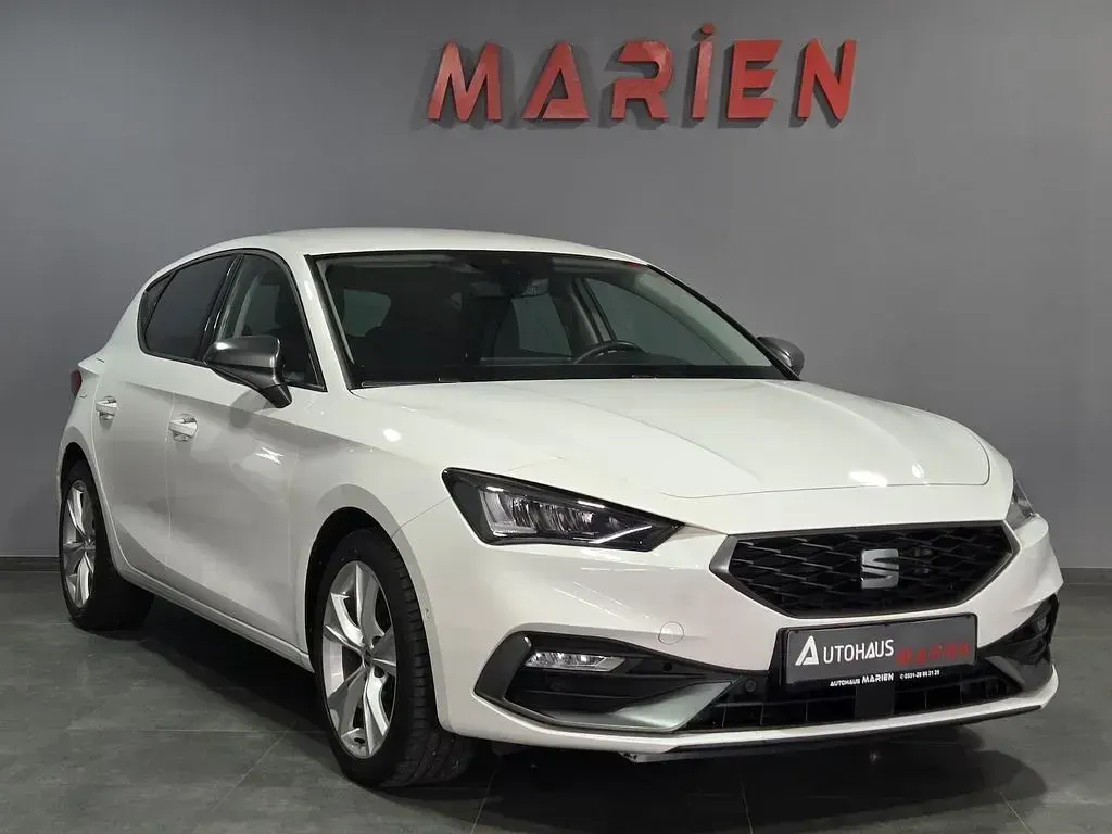 Gebraucht Seat Leon FR 150 PS (110 kW) 2023 White candy Limousine