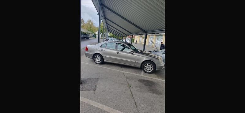 Gebraucht Mercedes 200 163 PS (119 kW) 2003 Grau Limousine