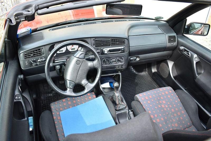 Gebraucht VW Golf Cabriolet Edition 75 PS (55 kW) 1998 Orange Cabrio