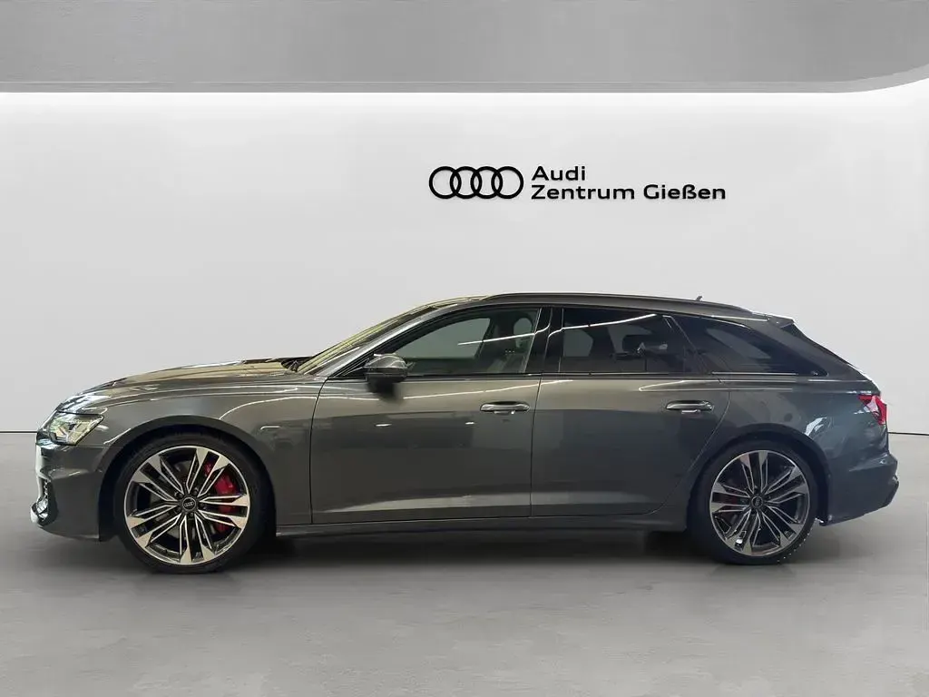 Gebraucht Audi S6 Premium 344 PS (253 kW) 2025 Grau Kombi