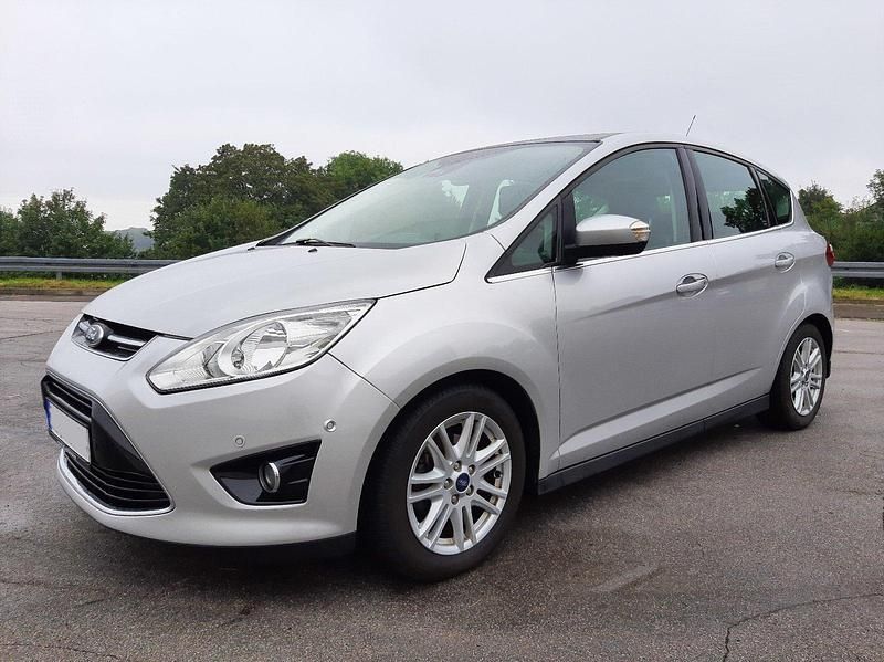 Silber Gebraucht 2014 Ford C-MAX Titanium Van / Kleinbus | 8.850 € (Teuer) - Bild 1/4