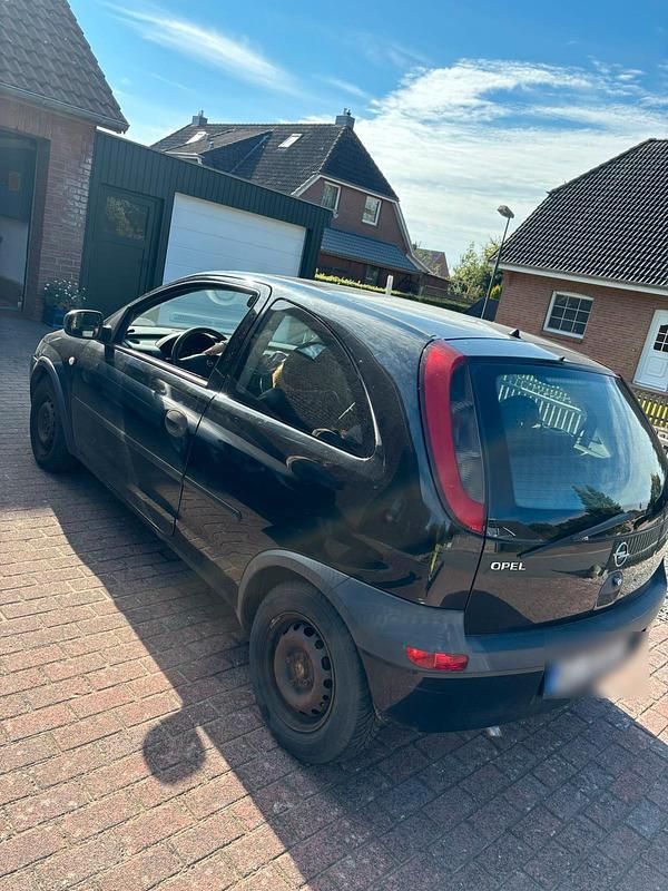 Schwarz Gebraucht 2005 Opel Corsa Kleinwagen | 400 € (Guter Preis) - Bild 1/4