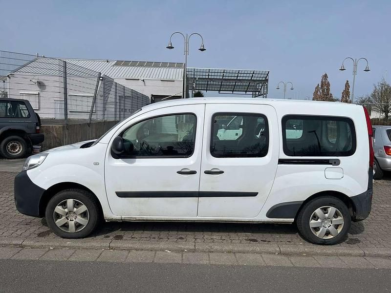Weiß Gebraucht 2018 Renault Kangoo Van / Kleinbus | 7.900 € (Teuer) - Bild 1/4