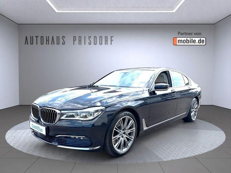 Gebraucht BMW 750 449 PS (330 kW) 2016 Schwarz Limousine