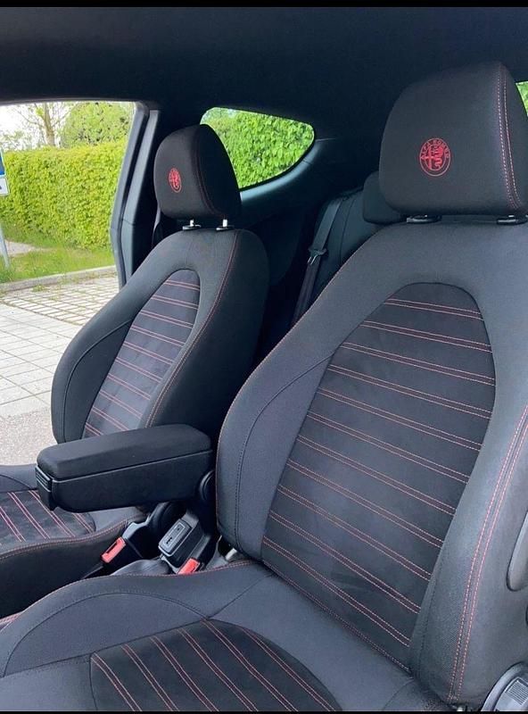 Gebraucht Alfa Romeo MiTo 170 PS (125 kW) 2018 Schwarz Kleinwagen