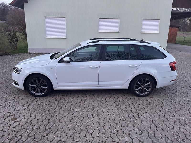 Gebraucht Skoda Octavia 150 PS (110 kW) 2017 Weiß Kombi