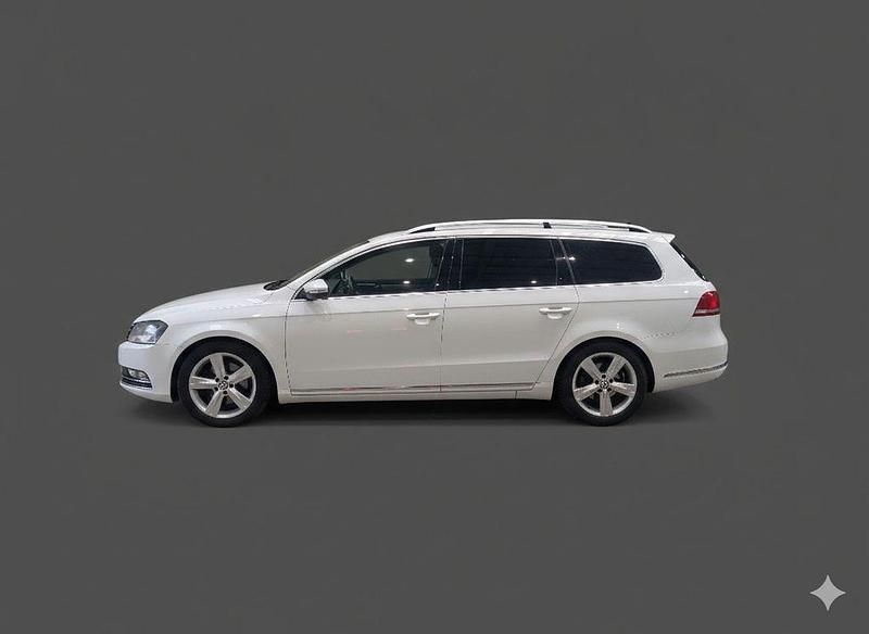 Gebraucht VW Passat Highline 170 PS (125 kW) 2011 Weiß Kombi