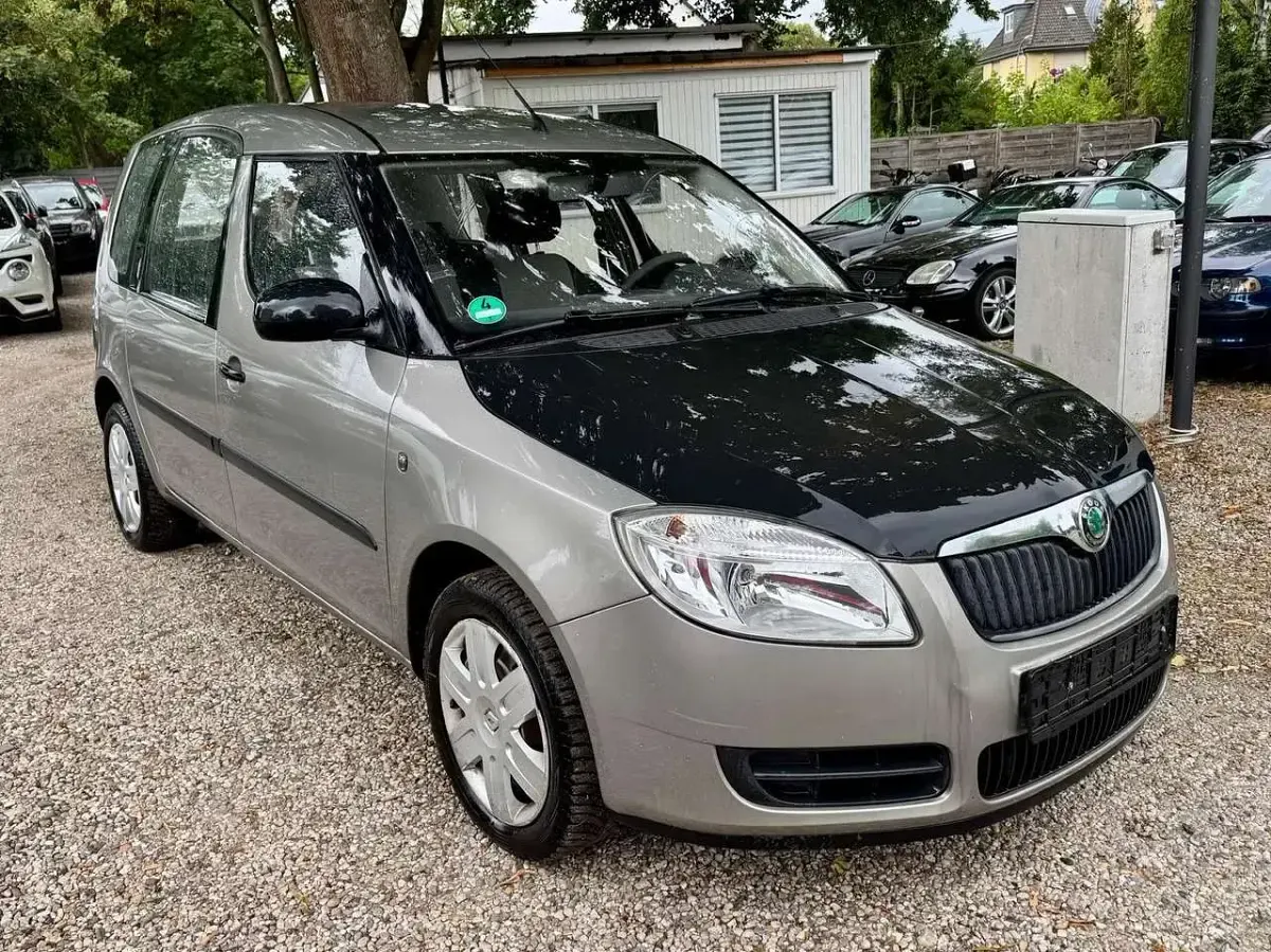Gebraucht Skoda Roomster 86 PS (63 kW) 2009 Grau Van / Kleinbus