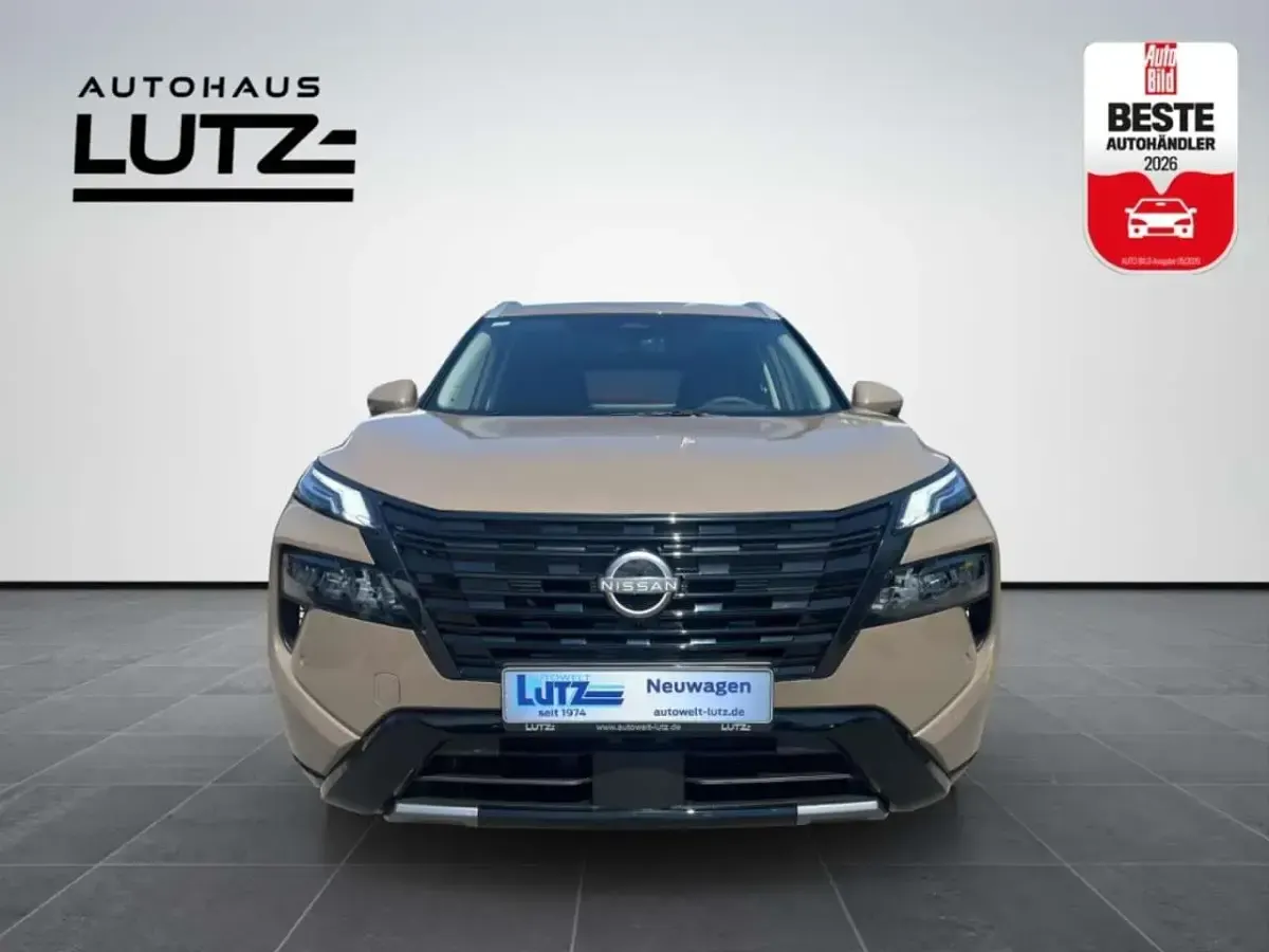 Neu Nissan X-Trail Premium Edition 204 PS (150 kW) 2026 Braun SUV