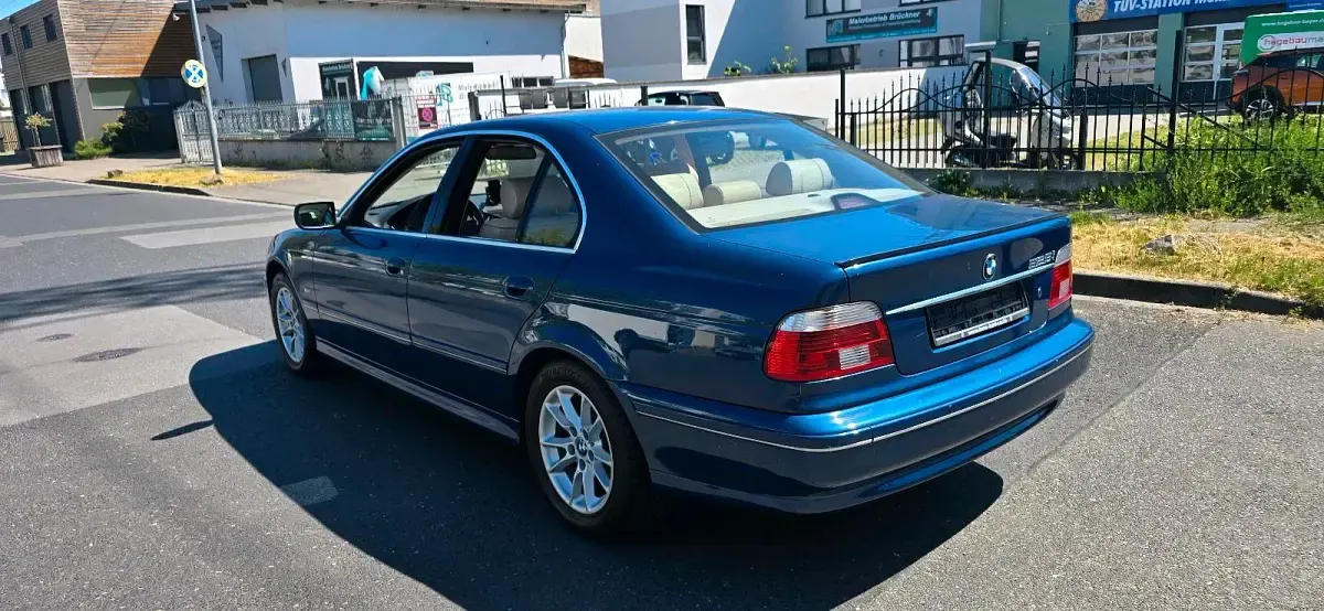 Gebraucht BMW 525 191 PS (140 kW) 2002 Blau Limousine