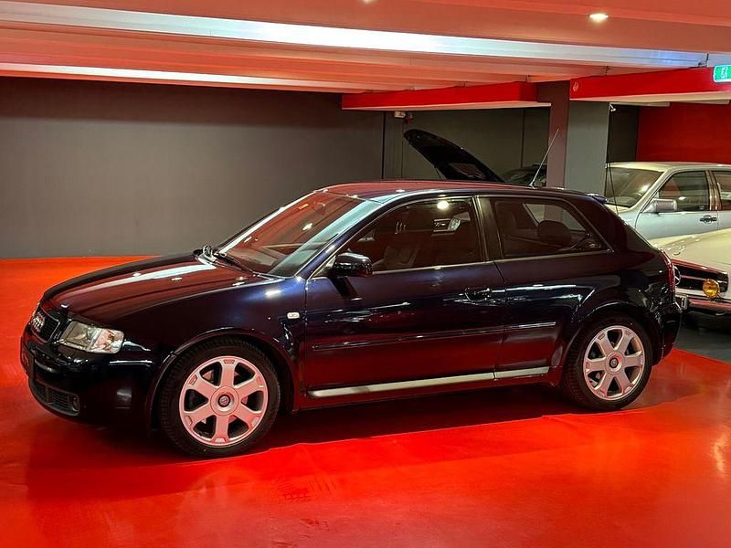 Gebraucht Audi S3 Sport 209 PS (153 kW) 2000 Blau Limousine