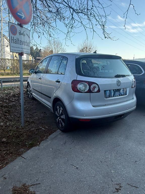 Gebraucht VW Golf Plus Cross Trendline 105 PS (77 kW) 2006 Silber Van / Kleinbus