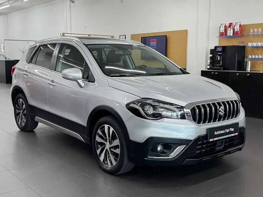 Gebraucht Suzuki SX4 S-Cross Comfort 120 PS (88 kW) 2018 Silber SUV