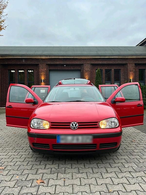 Rot Gebraucht 2000 VW Golf IV Kombi | 1.200 € (Fairer Preis) - Bild 1/4