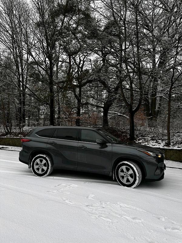 Gebraucht Toyota Highlander 390 PS (286 kW) 2020 Grau SUV