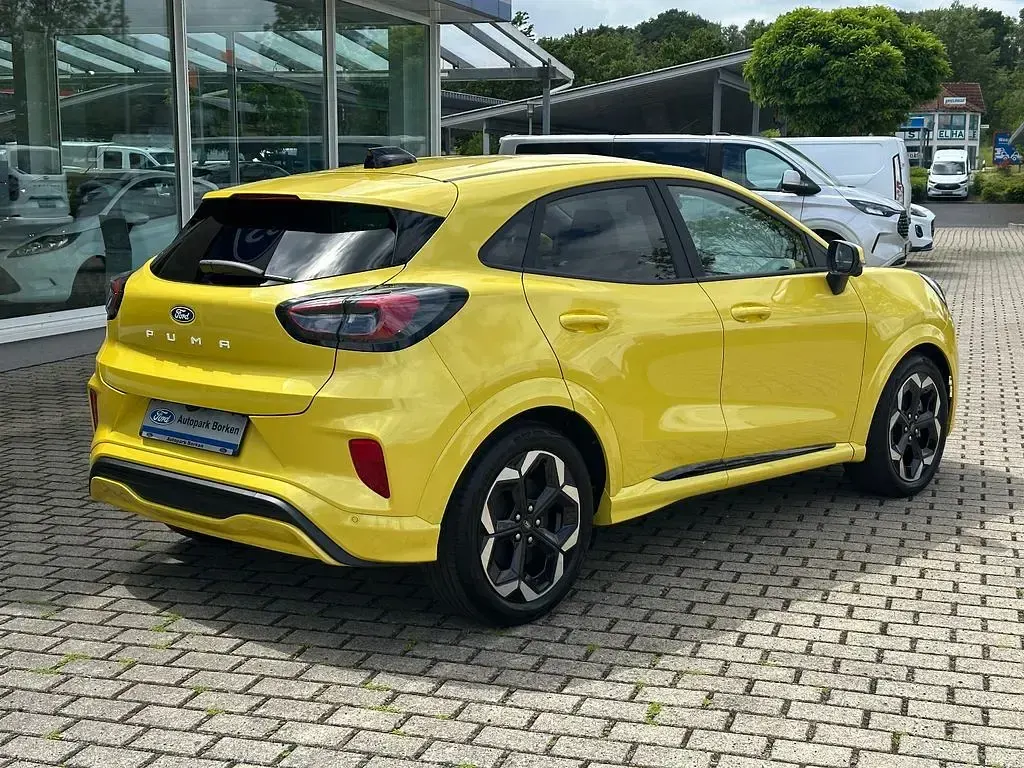 Gebraucht Ford Puma Premium 124 kW (169 PS) 2025 Electric yellow SUV