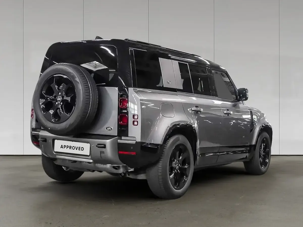 Gebraucht Land Rover Defender SE Dynamic 405 PS (297 kW) 2023 Eiger grey SUV