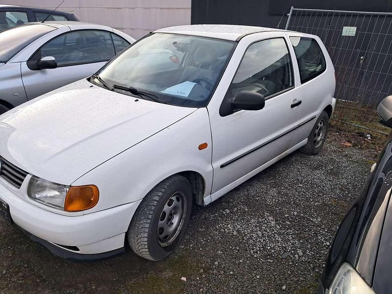 Gebraucht VW Polo 60 PS (44 kW) 1998 Other Limousine